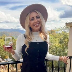 Meet your Posher, Devon